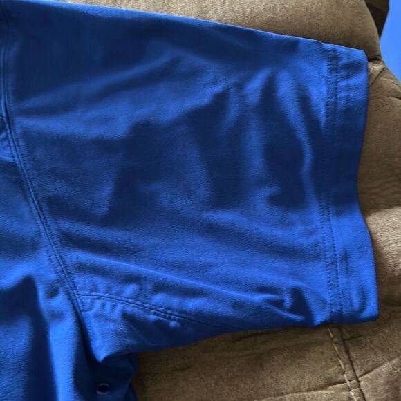 Greg Norman Wind/Waterproof 1/4 Zip Shortsleeved Pullover. XL - Picture 6 of 9